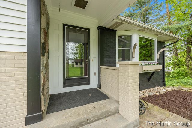 6610 Riga Avenue Ne, Plainfield Twp, MI 49341