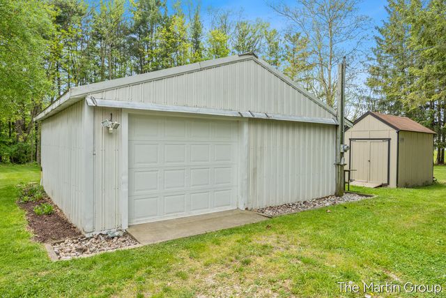 6610 Riga Avenue Ne, Plainfield Twp, MI 49341