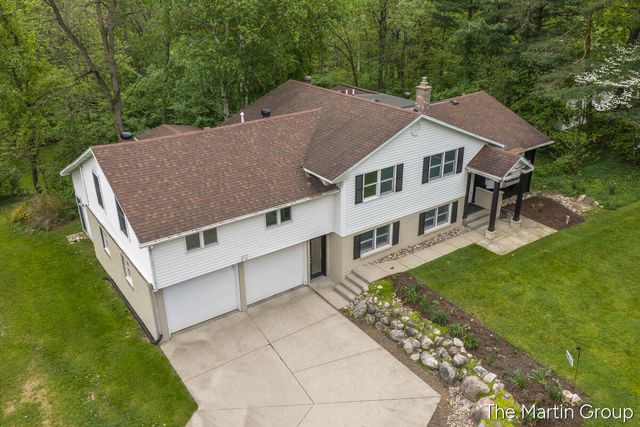 6610 Riga Avenue Ne, Plainfield Twp, MI 49341