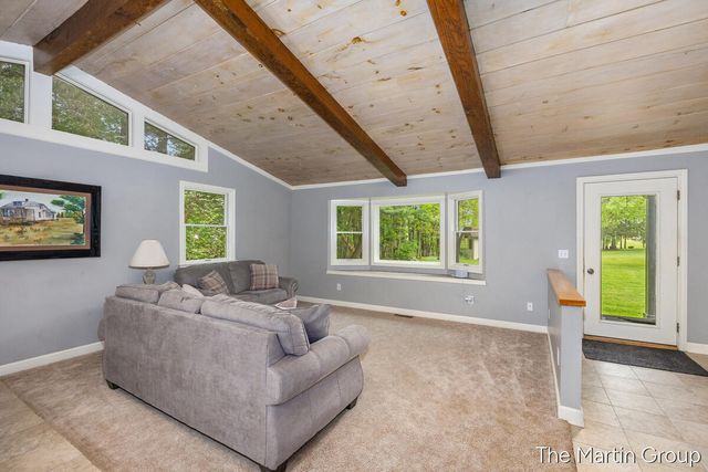 6610 Riga Avenue Ne, Plainfield Twp, MI 49341