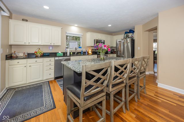 13189 Penneagle Drive, Carmel, IN 46033