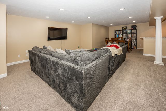 13189 Penneagle Drive, Carmel, IN 46033