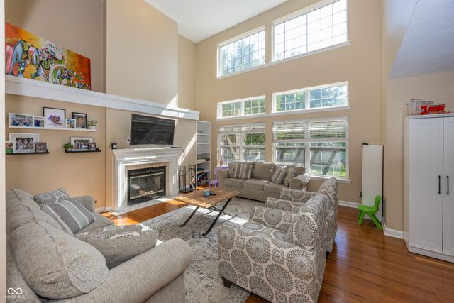 13189 Penneagle Drive, Carmel, IN 46033