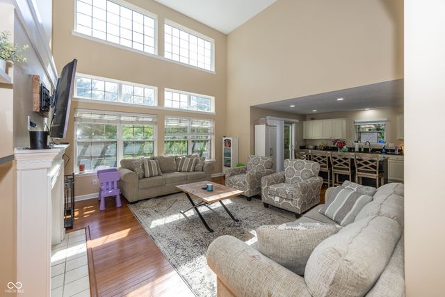 13189 Penneagle Drive, Carmel, IN 46033