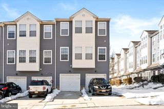 13 RIVER LN, Delanco, NJ 08075