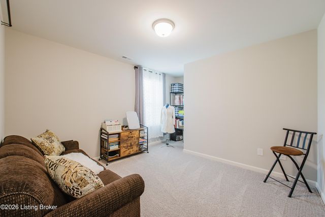 11901 Parkview Trace Dr, Louisville, KY 40229