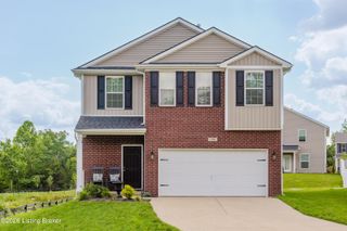 11901 Parkview Trace Dr, Louisville, KY 40229