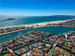 111 Geneva walk, Long Beach, CA 90803