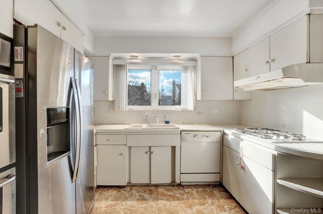 3486 Howard Boulevard, Baldwin, NY 11510