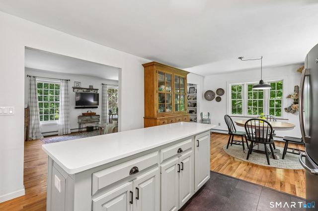 338 Good Hill Road, Woodbury, CT 06798