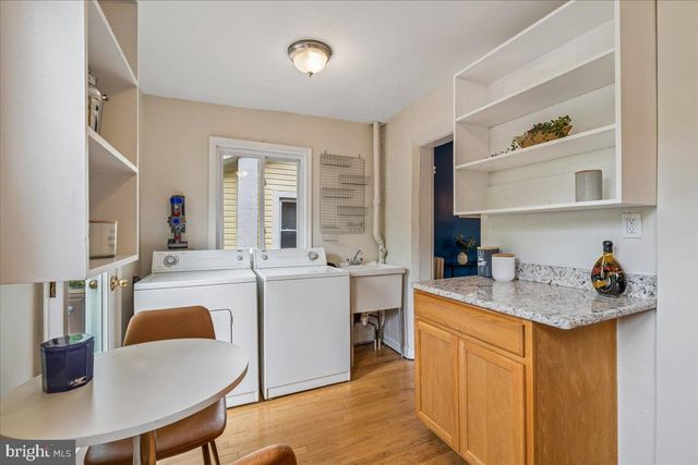 1424 KEARNY ST NE, Washington, DC 20017