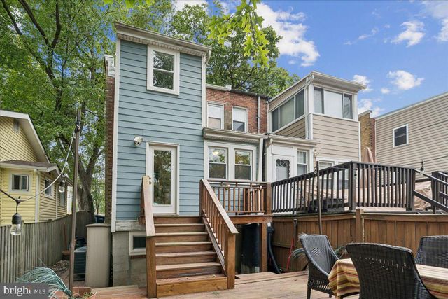 1424 KEARNY ST NE, Washington, DC 20017