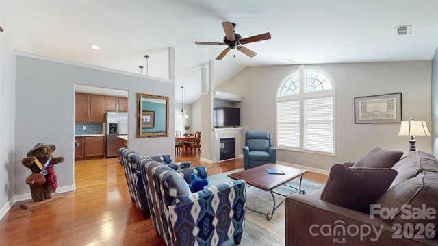4406 Glenduran Lane, Waxhaw, NC 28173
