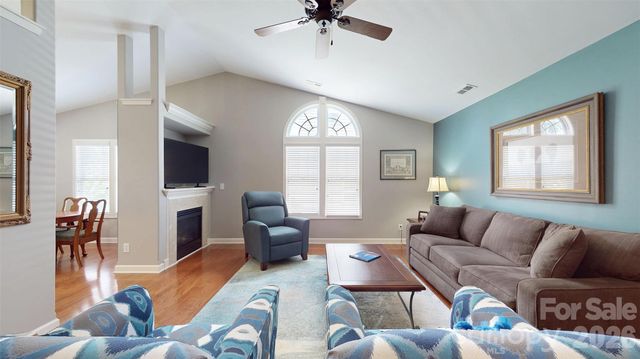 4406 Glenduran Lane, Waxhaw, NC 28173
