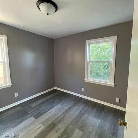 5026 E 86th Street, Garfield Heights, OH 44125