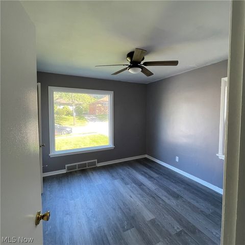 5026 E 86th Street, Garfield Heights, OH 44125