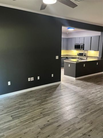2200 Classen Boulevard 13-113, Norman, OK 73071