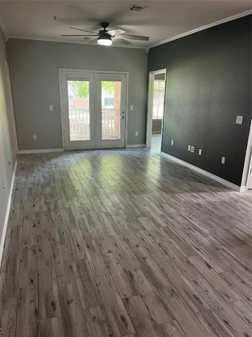 2200 Classen Boulevard 13-113, Norman, OK 73071