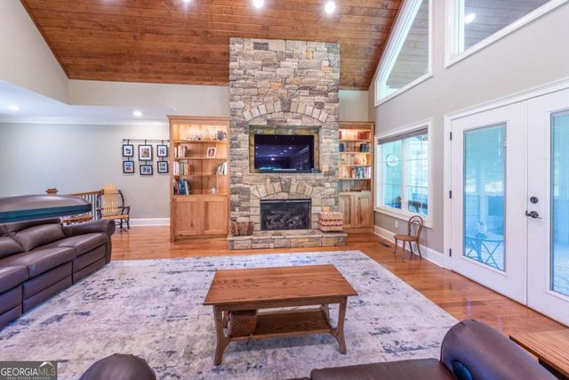 161 White Tail Ridge Road, Jasper, GA 30143