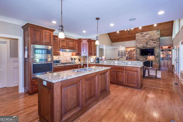 161 White Tail Ridge Road, Jasper, GA 30143