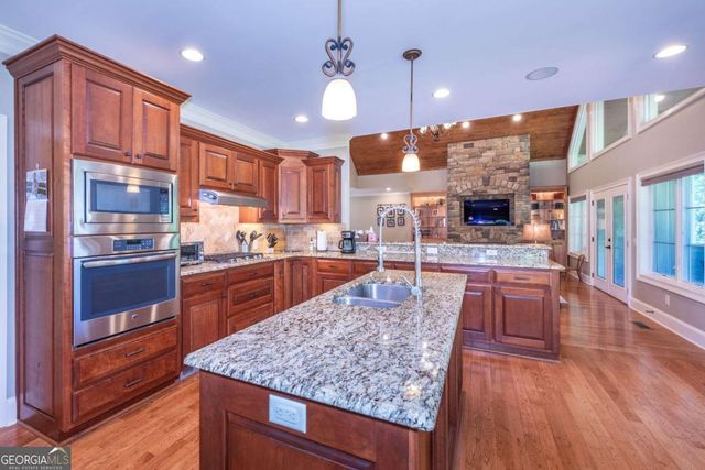 161 White Tail Ridge Road, Jasper, GA 30143