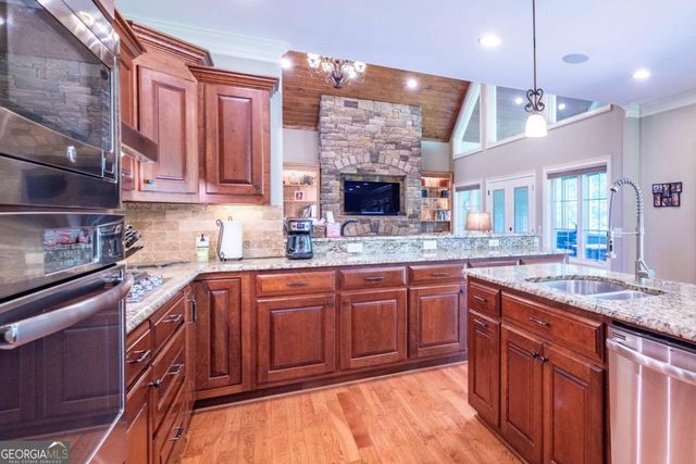 161 White Tail Ridge Road, Jasper, GA 30143