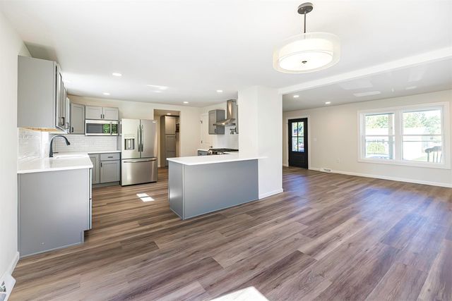 8579 GRUBB Road, Mckean, PA 16426