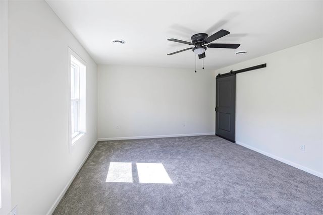 8579 GRUBB Road, Mckean, PA 16426