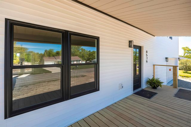 8579 GRUBB Road, Mckean, PA 16426