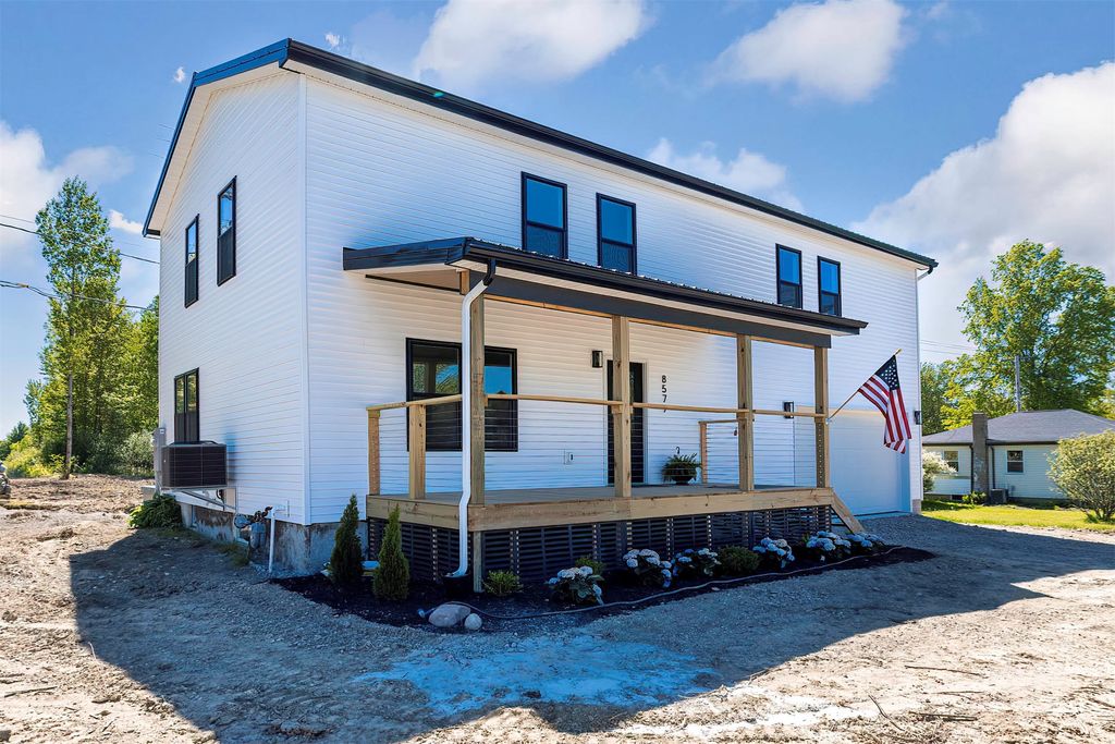 8579 GRUBB Road, Mckean, PA 16426