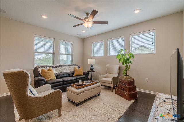 104 Balinese Cove 101, San Marcos, TX 78666