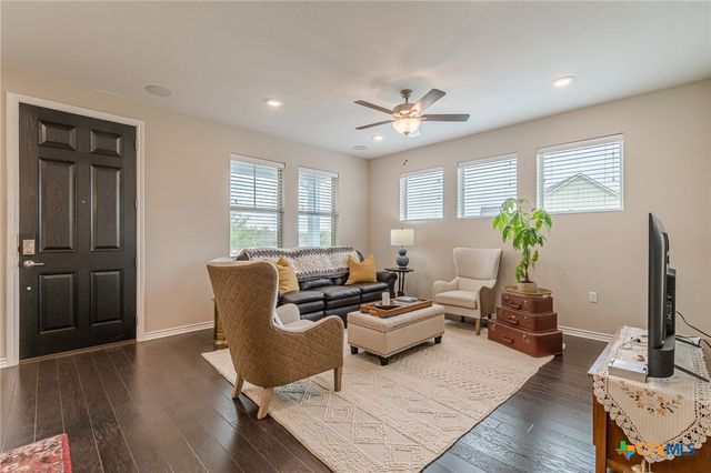 104 Balinese Cove 101, San Marcos, TX 78666