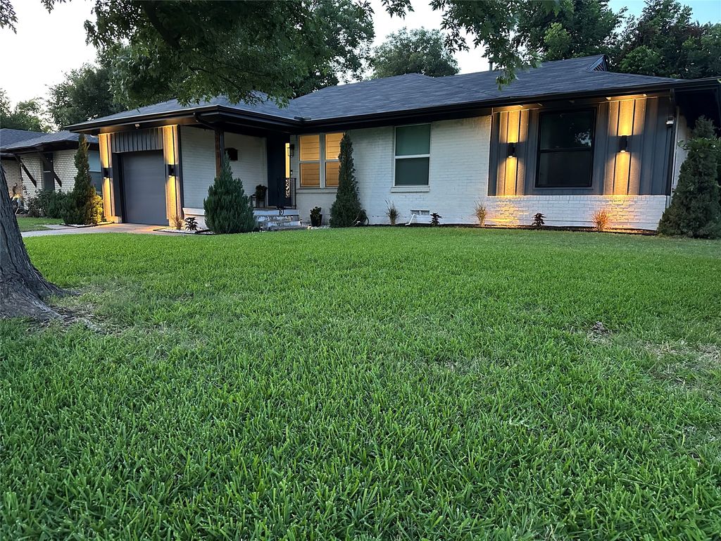 2903 Healey Drive, Dallas, TX 75228