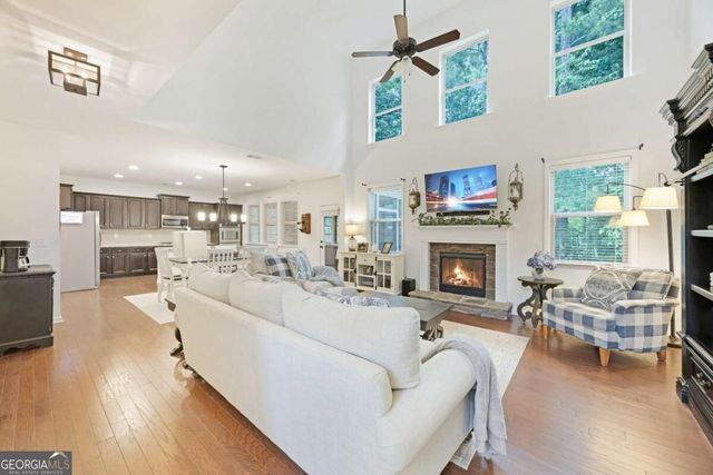 316 Water Oak Lane, Canton, GA 30114