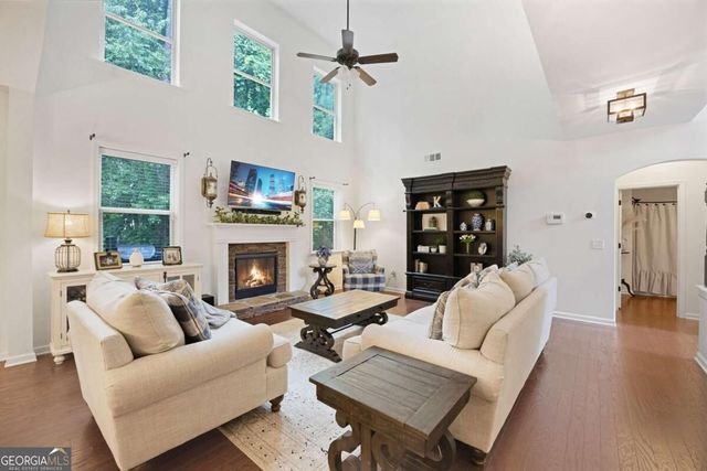 316 Water Oak Lane, Canton, GA 30114