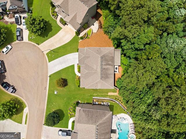 316 Water Oak Lane, Canton, GA 30114