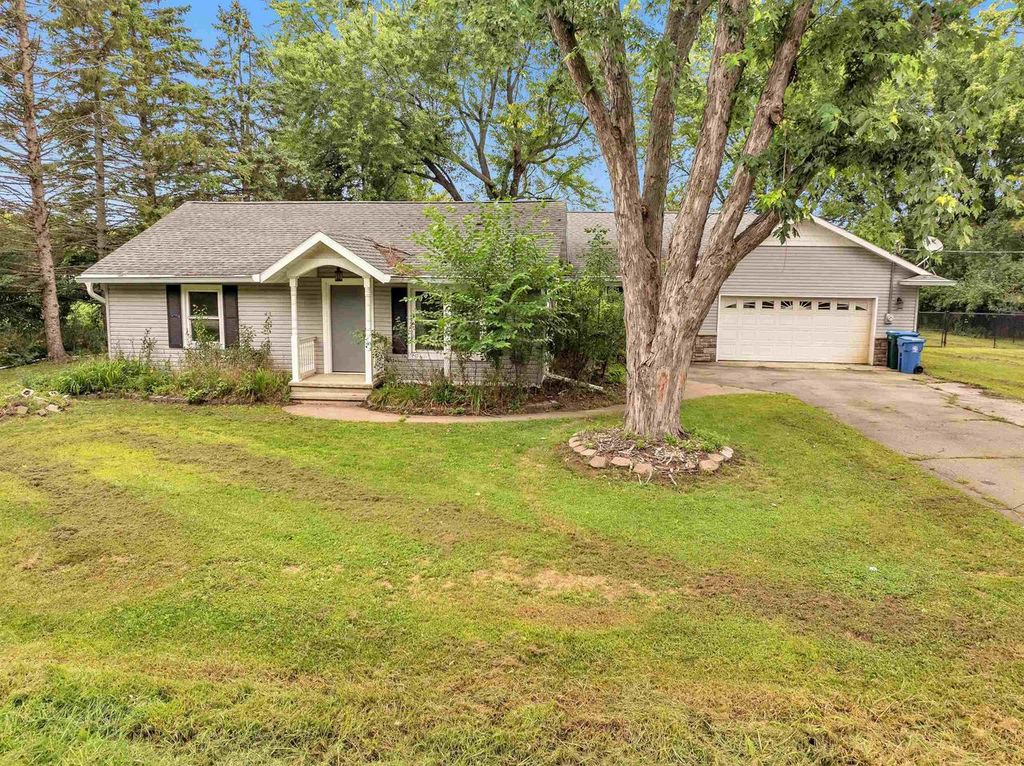1618 W PAYNES POINT ROAD, Neenah, WI 54956