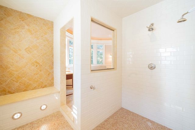 197 Grant St, Lexington, MA 02420