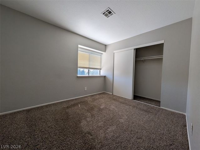 6617 Pepperidge Way, Las Vegas, NV 89108