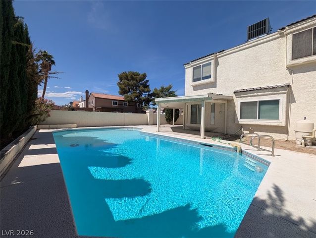 6617 Pepperidge Way, Las Vegas, NV 89108