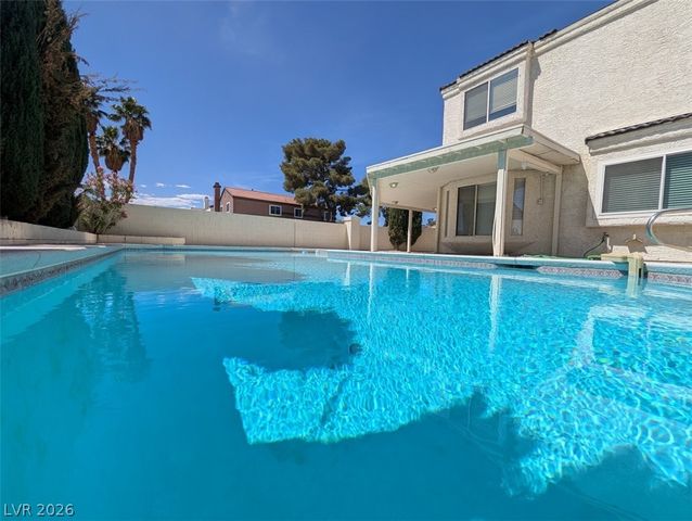 6617 Pepperidge Way, Las Vegas, NV 89108