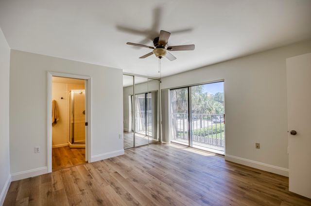 2414 24th Court, Jupiter, FL 33477