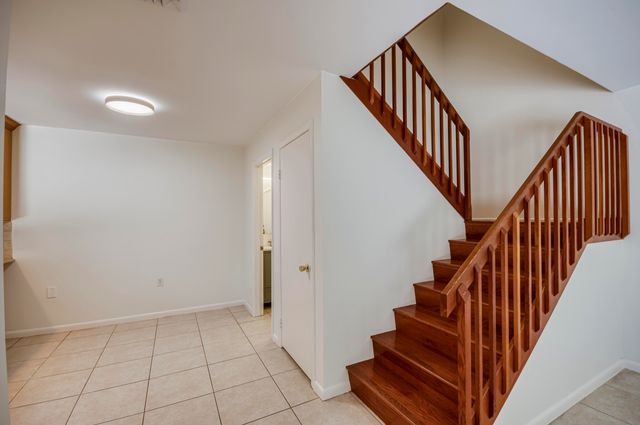 2414 24th Court, Jupiter, FL 33477