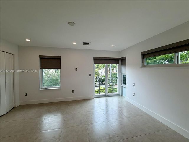 540 SW 6th Ave 0, Fort Lauderdale, FL 33315