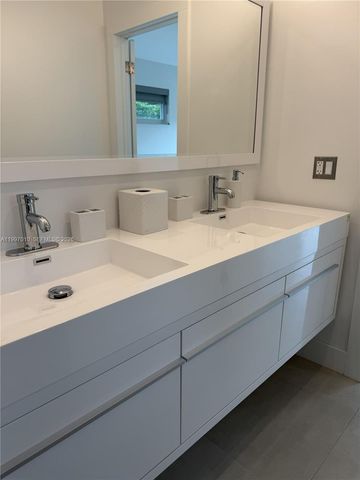 540 SW 6th Ave 0, Fort Lauderdale, FL 33315