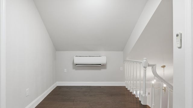 928 Ridgeway Avenue, Signal Mountain, TN 37377