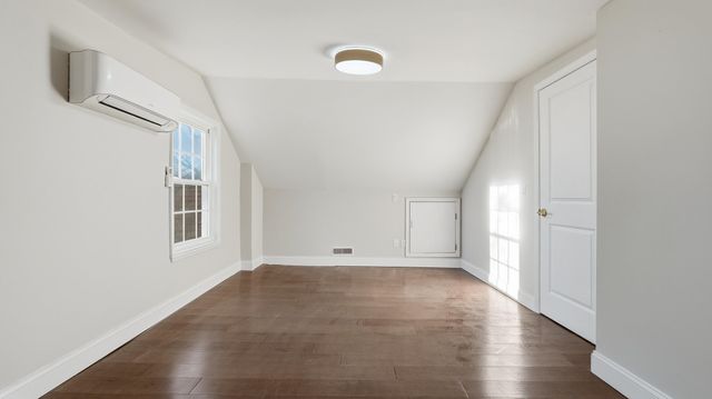 928 Ridgeway Avenue, Signal Mountain, TN 37377