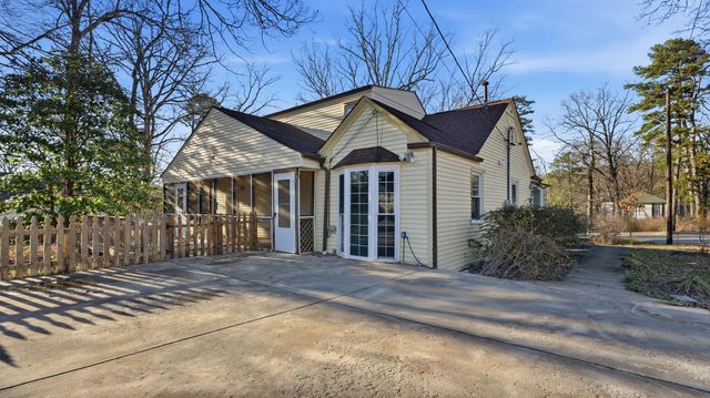 928 Ridgeway Avenue, Signal Mountain, TN 37377