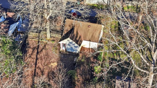 928 Ridgeway Avenue, Signal Mountain, TN 37377