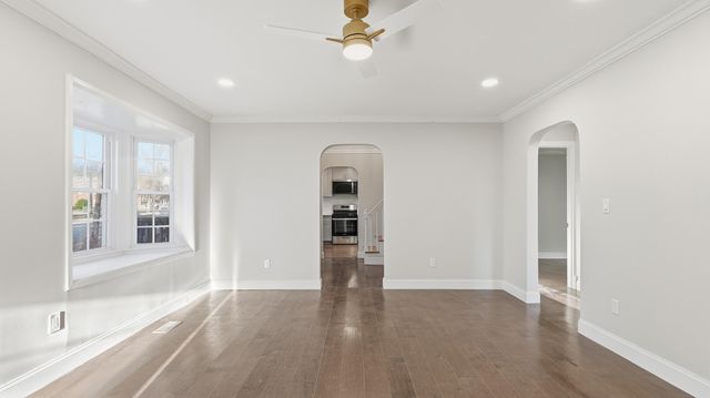 928 Ridgeway Avenue, Signal Mountain, TN 37377